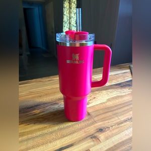 Stanley 40 oz Camelia Pink